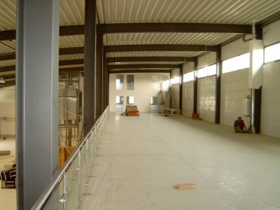 Reinigung Produktionshalle bei München